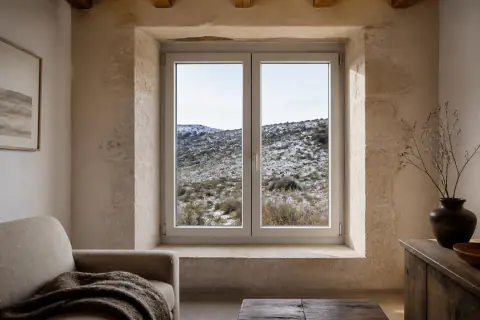Low-emissivity glazing